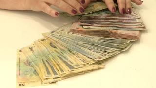 Dobânda cheie a ajuns la un record al ultimilor 12 ani. BNR anunţă o încetinire puternică a creşterii economiei în trimestrul III