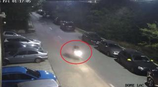 Accident mortal filmat în Chiajna. Un motociclist a sfârșit pe loc, aruncat într-un gard metalic. Tânărul nu avea cască și nici echipament de protecție