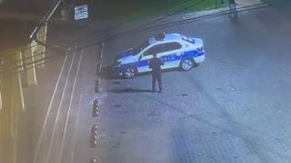 Localnicii din Bosanci, furioşi pe hoţul care a furat capacele maşinii de poliţie. "O necinstire adusă comunei"