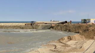 Plaje mai largi în sudul litoralului: autorităţile promit turiştilor cel mai fin nisip şi o intrare mai lină în mare