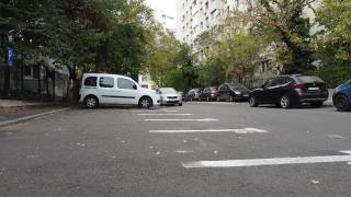 Locul de parcare din București care costă cât o garsonieră în provincie. Unii bucureșteni au făcut credit la bancă