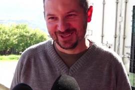 Românii care nu vor să irosească niciun "strop de sănătate". Sucul bio se vinde în pungi de 5 litri: "Preţul e foarte bun"