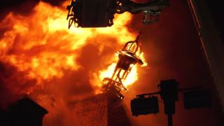 Cauza incendiului care a mistuit acoperişul Palatului Arhiepiscopal din Constanţa. Poliţia a deschis dosar penal pentru distrugere din culpă