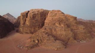 Cât costă o vacanţă de 7 zile în "Perla Orientului Mijlociu", locul în care s-au filmat "Marţianul" sau "Lawrence al Arabiei"