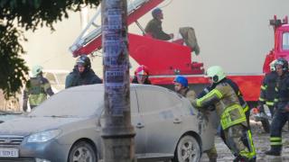 Cinci drone kamikaze au lovit în inima Kievului, aproape de ambasada României. Imaginile dezastrului: atacurile au semănat teroare printre civili