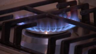 Prețul gazului a scăzut drastic pe bursă, dar asta nu va însemna facturi mai mici. Cine este marele beneficiar