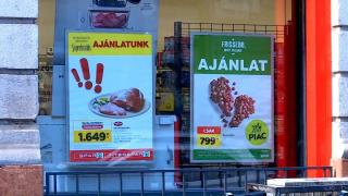 Experiment Observator: cât costă coşul de cumpărături cu produse de bază în România în comparaţie cu cel din Ungaria