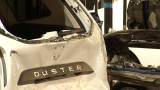 Veşti proaste pentru şoferii care au asigurare la liderul pieţei. RCA refuză tot mai multe dosare de daună şi impune propriile tarife pentru service-uri