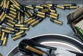 Cum a fost depistat clujeanul cu cele 152 de cartuşe în bagaj pe Aeroportul din Cluj. Totul a pornit după ce i s-a pierdut geamantanul