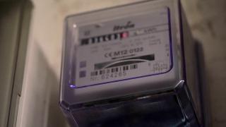 Haos pe piața energiei în 2023. Furnizorii nu mai găsesc curent, clienții nu știu ce facturi vor plăti. Autoritățile ar putea modifica din nou reglementările