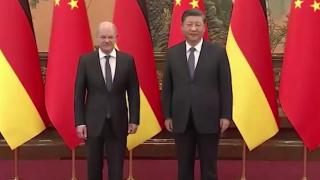 Olaf Scholz, în China: Germania, criticată de aliaţii europeni şi americani. Cum l-a primit Xi Jinping pe cancelar