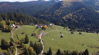 Cum se promovează România la Târgul de turism de la Londra: vrem să atragem 3 milioane de turişti străini în 2023