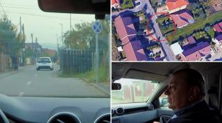 Românul care și-a făcut curte pe jumătate de bandă, în Cluj. De ce autoritățile nu îi mai pot face nimic