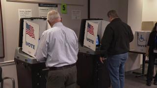 Alegeri în SUA: Democraţii şi republicanii, un duel care ar putea decide soarta lumii întregi