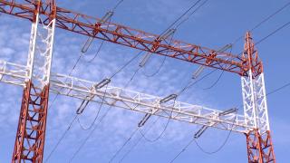 Ce se întâmplă cu facturile la energie electrică de la 1 ianuarie. Noile reglementări care ar urma să fie anunțate mâine