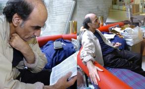 A murit bărbatul care a locuit timp de 18 ani într-un aeroport din Paris. Iranianul a inspirat filmul The Terminal, cu Tom Hanks