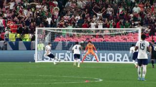 Cupa Mondială 2022 din Qatar. Gesturile simple care îi pot trimite pe fani după gratii