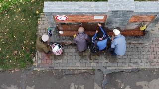 Ce soluţie au găsit bucureştenii ca să nu mai cheltuie bani în plină criză: "Mai bine luăm de aici. Că e fără bani!"