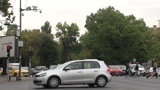 Şoferii români, amendaţi automat de noul sistem e-SIGUR. Monitorizează viteza şi cine trece pe roşu