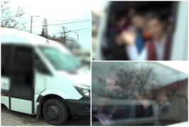 Ca sardinele în drum spre casă: 100 de copii înghesuiţi în 3 microbuze şcolare