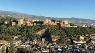 Destinaţii din Europa unde poţi călători cu bani puţini. Cât costă un city break în oraşul preferat