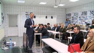 Criminalistica, o meserie tot mai căutată. Tinerii din Târgu-Mureş pot studia acest domeniu într-un laborator ultramodern