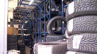 Amenzi usturătoare pentru lipsa etichetei corecte la anvelope, în magazine