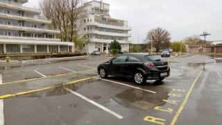 Mamaia schimbă taxa pe parcare după un sezon în care a avut pierderi masive. Cât vor plăti turiştii vara viitoare