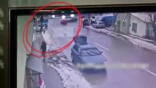 Ghinion pentru un tânăr botoșănean, după o urmărire ca-n filme. A băgat o femeie în spital, din inconștiență