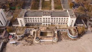 Legendarul Hotel Rex de 5 stele a fost scos la vânzare. Gigi Becali a oferit 10 milioane de euro pe el, dar s-a răzgândit