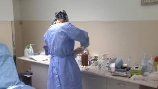 Asistentele și infirmierele demisionează pe capete. Medicii recunosc că situația devine îngrijorătoare: "Epuizare, burnout"