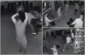 Bătaie cu bâte, țevi și scaune, într-un bar din Bistrița-Năsăud. Mai bine de un minut, scandalagiii se lovesc cu sălbăticie care pe unde apucă