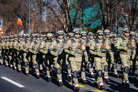 Observator va difuza întreaga Paradă Militară de 1 Decembrie. Va defila și legendara Divizie 101 Aeropurtată a Armatei SUA