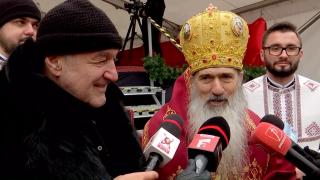 Gigi Becali, braţ la braţ cu ÎPS Teodosie la Peştera Sf. Andrei. Reacţia Arhiepiscopului Tomisului
