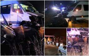 Maşină proiectată în şant de un microbuz care transporta 7 pasageri, în Iaşi. Trei persoane, printre care şi un copil, au ajuns la spital