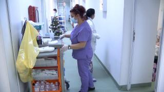 Schimbări majore în sistemul de sănătate. Guvernul vrea să ofere servicii ca la privat: ce spun pacienţii
