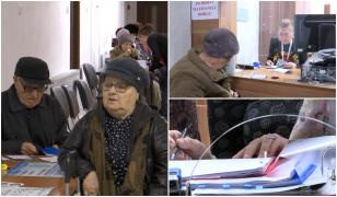 Pensionarii au ajuns să se împrumute la CAR și de 500 de lei pentru medicamente și mâncare: Vreau să am şi eu un kg de carne în frigider