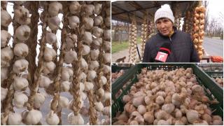 În ţara lui Dracula, numărul producătorilor de usturoi a depăşit aşteptările. Oamenii vor primi acum 3.000 de euro în plus pentru fiecare hectar plantat