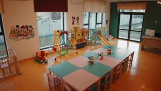 Prima creşă "verde" din România, construită în doar patru luni. Cum arată clădirea care îşi asigură singură necesarul de energie și apă caldă