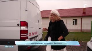 Momente emoționante în platoul Ajut Eu. Donație de 13.000 de euro pentru Florentina, învățătoarea care a schimbat viețile a sute de copii sărmani