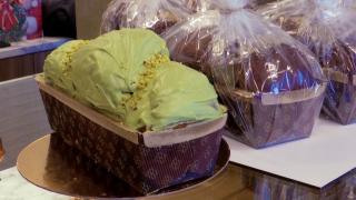 Rețeta cozonacului tradițional, reinterpretată în laboratoarele cofetarilor. Cu ce au fost înlocuite vechile ingrediente și cât costă