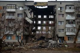 Rusia încearcă să recucerească orașele pierdute; bombardează Herson. Luptele se intensifică, riposta lui Putin