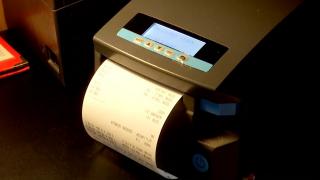 Cum se va da bacșiș în restaurante de la 1 ianuarie. Clienții vor bifa pe o hârtie cât vor să plătească în plus