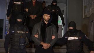 Ce le făcea Andrew Tate femeilor pe care le racola. Cei doi fraţi s-au supărat pe justiţia din România şi cer să fie eliberaţi