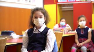 Toate școlile sunt obligate să realizeze triajul elevilor la începutul orelor de curs. Ce alte obligaţii a anunţat Ministerul Educaţiei în plin sezon de gripă