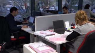 Trei sferturi dintre români vor alt job și salariu mai mare. Câți ”speră” doar la apreciere din partea angajatorului