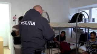 Percheziții de amploare la mai multe hoteluri frecventate de migranți, în Timișoara. Majoritatea dintre ei nu aveau acte: "Este unul care îi bagă noaptea"