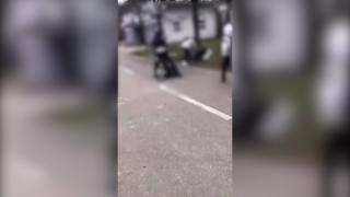 Doi elevi de la o şcoală generală din Caraş-Severin, bătuţi crunt de mai mulţi adolescenţi