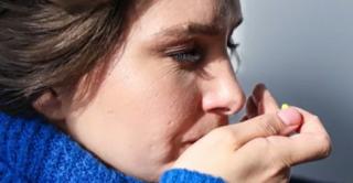 Enteroviroza, diagnostic şi simptome. Ce tratament recomandă specialiştii şi când ar trebui să mergem la medic