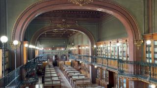 Una dintre cele mai frumoase biblioteci din lume se află la Iași. Ce secrete ascunde bijuteria arhitecturală inaugurată de Regina Maria